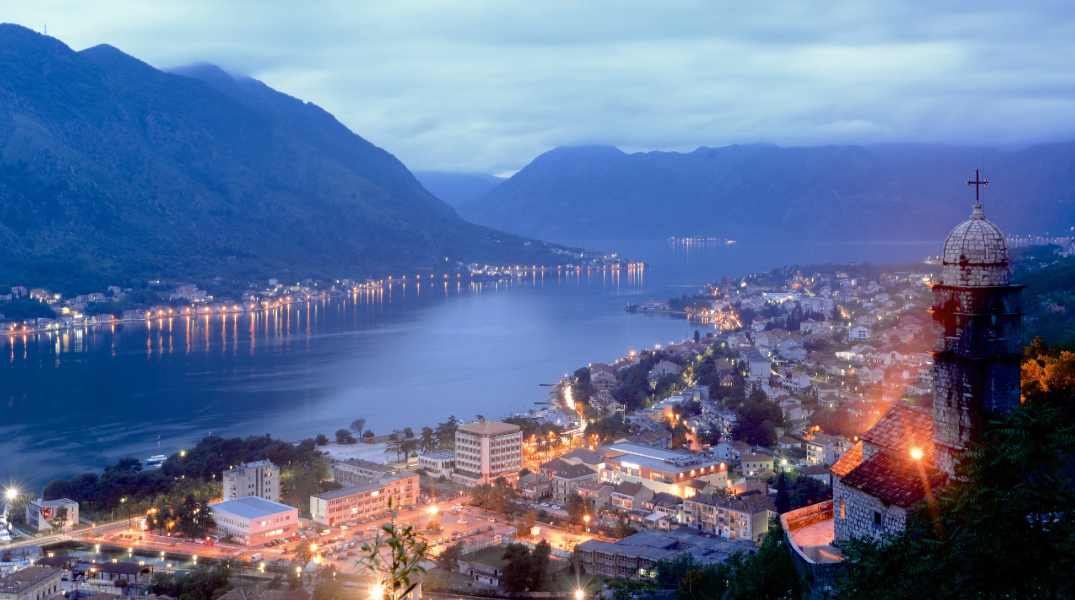
Panduan Akomodasi di Montenegro