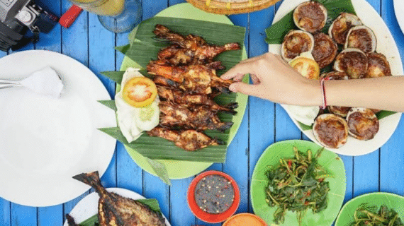 Mencicipi Jejak Rasa: 5 Warung Makan Legendaris di Bali yang Tak Boleh Dilewatkan!